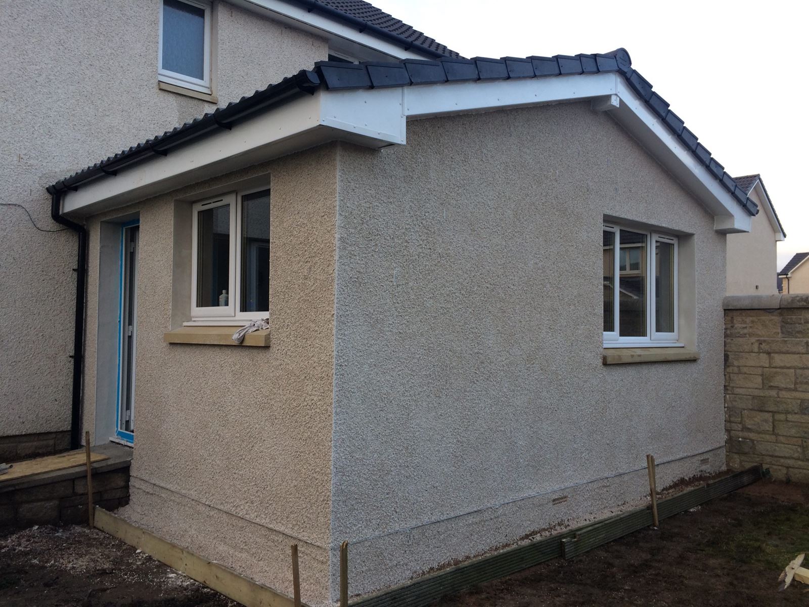 house-rendering-edinburgh-pepple-dash-edinburgh