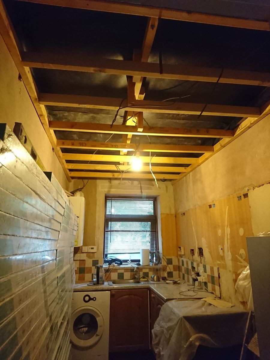 rendering-a-wall-Edinburgh-plastering-companies-Edinburgh