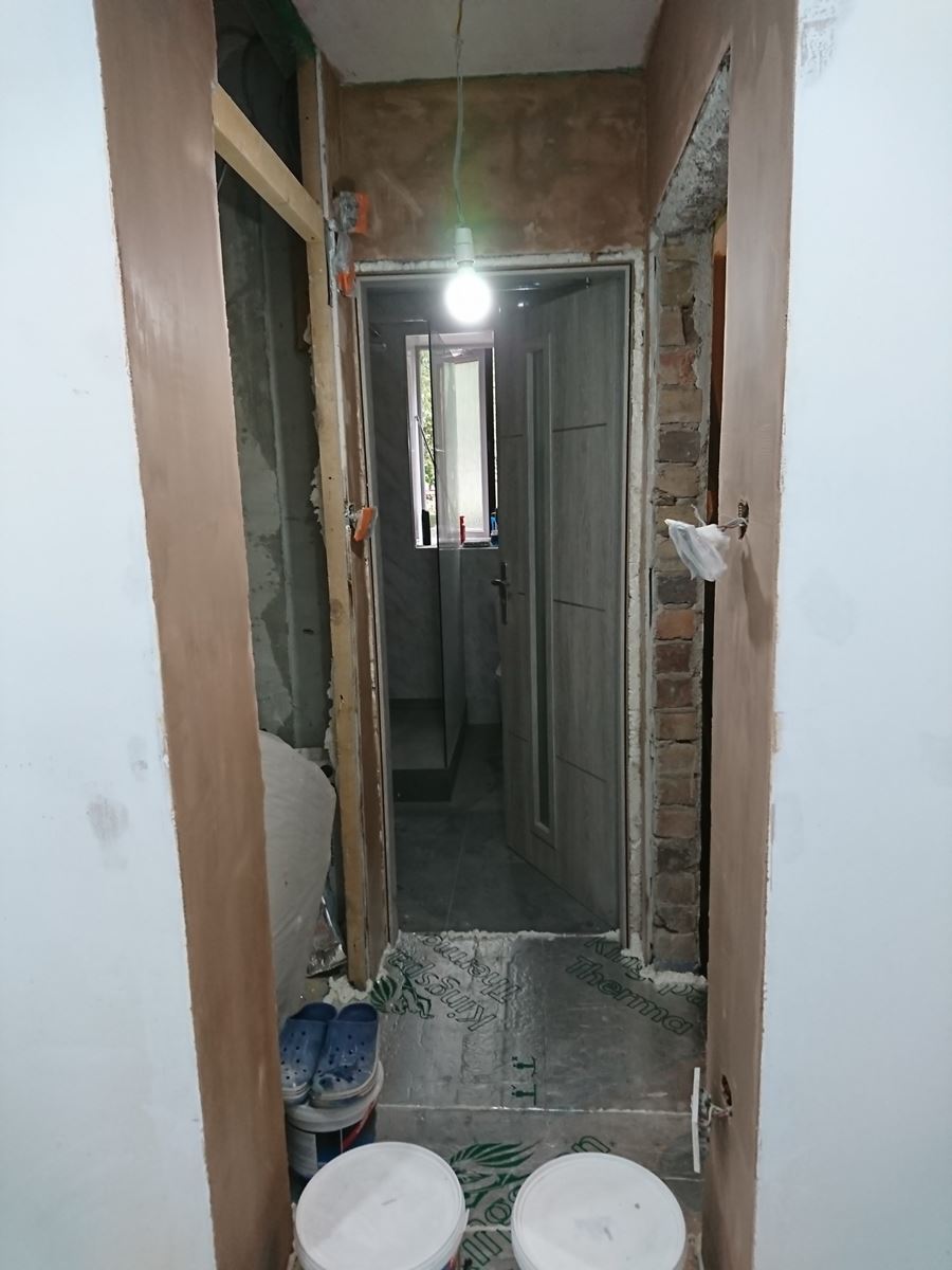 plastering-contractors-edinburgh-rendering-a-wall-edinburghh