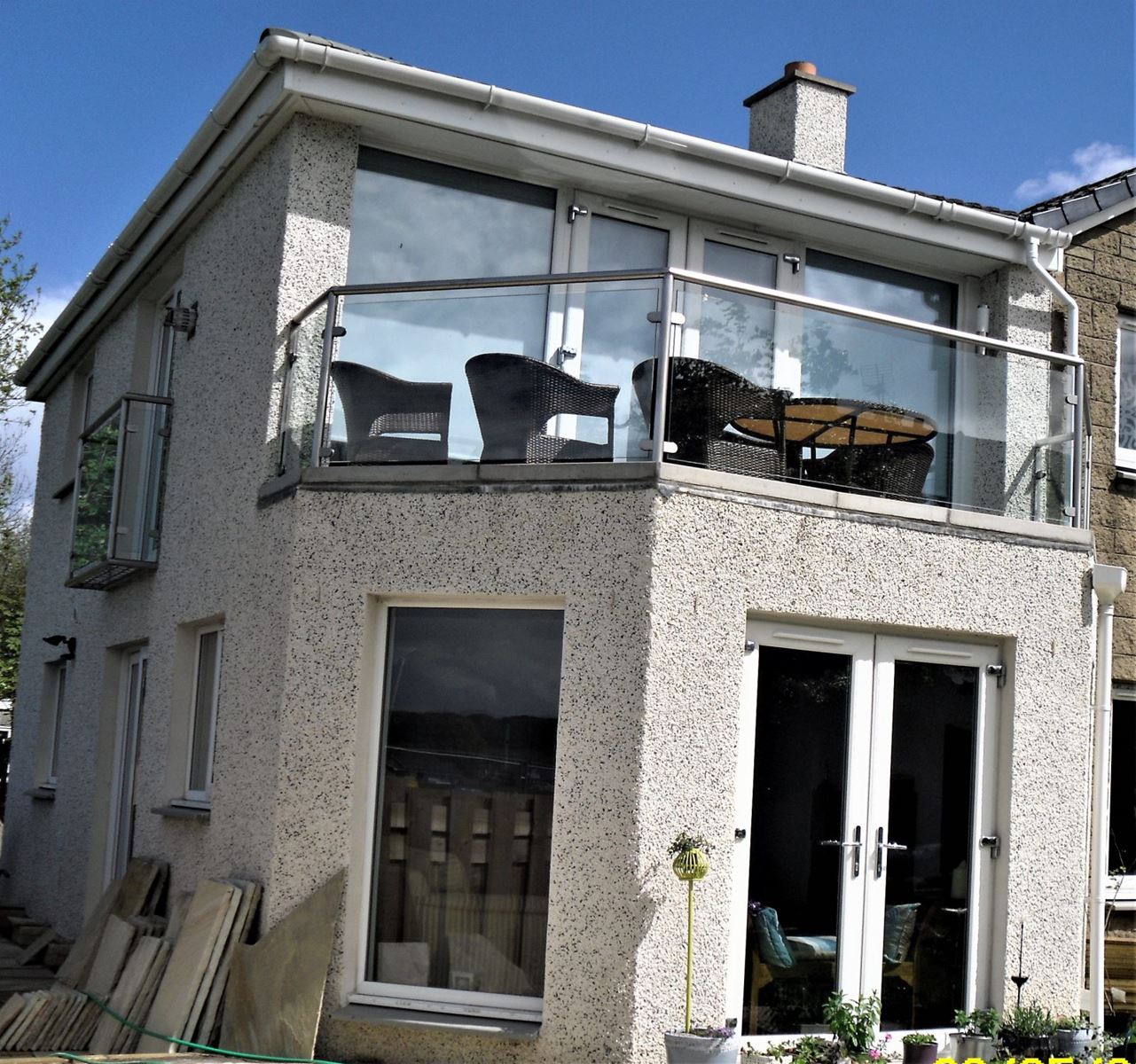 roughcasting-Edinburgh-dry-dash-render-Edinburgh