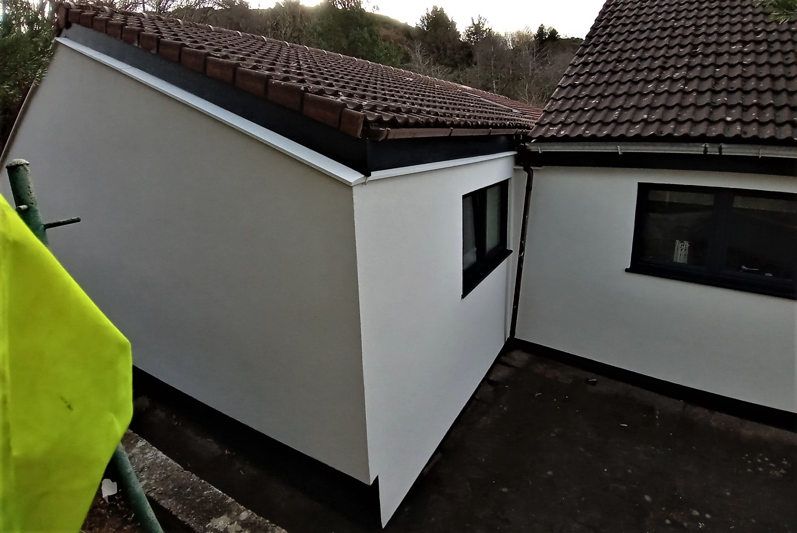 modern elevation by roughcaster Edinburgh