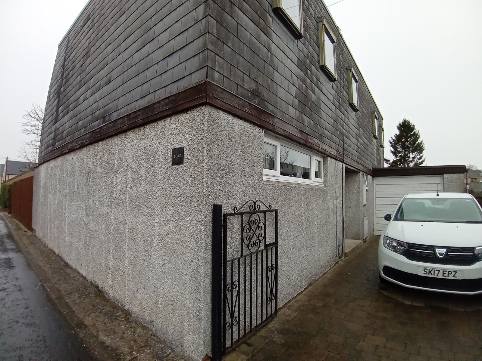 finished corner with house rendering edinburgh