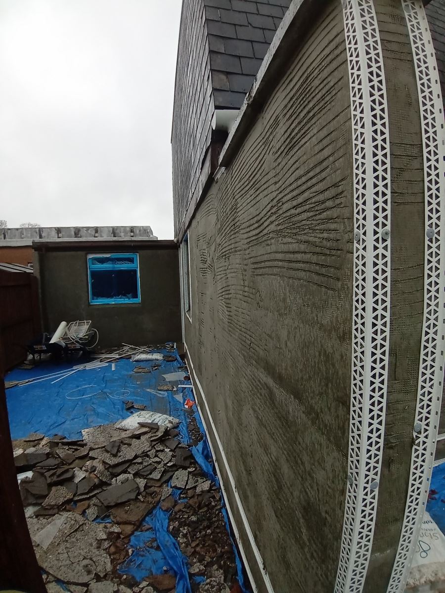 narrow passage for external wall insulation edinburgh