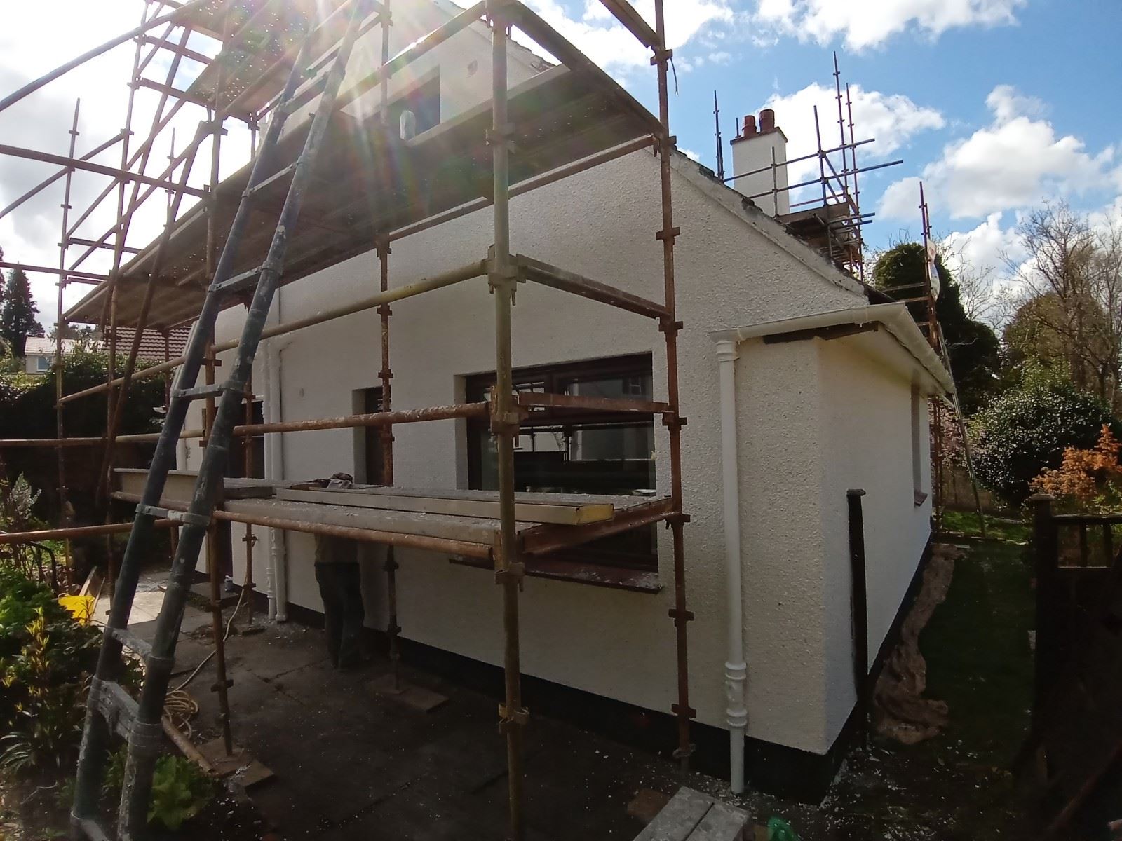 scaffolded wall for insulation edinburgh