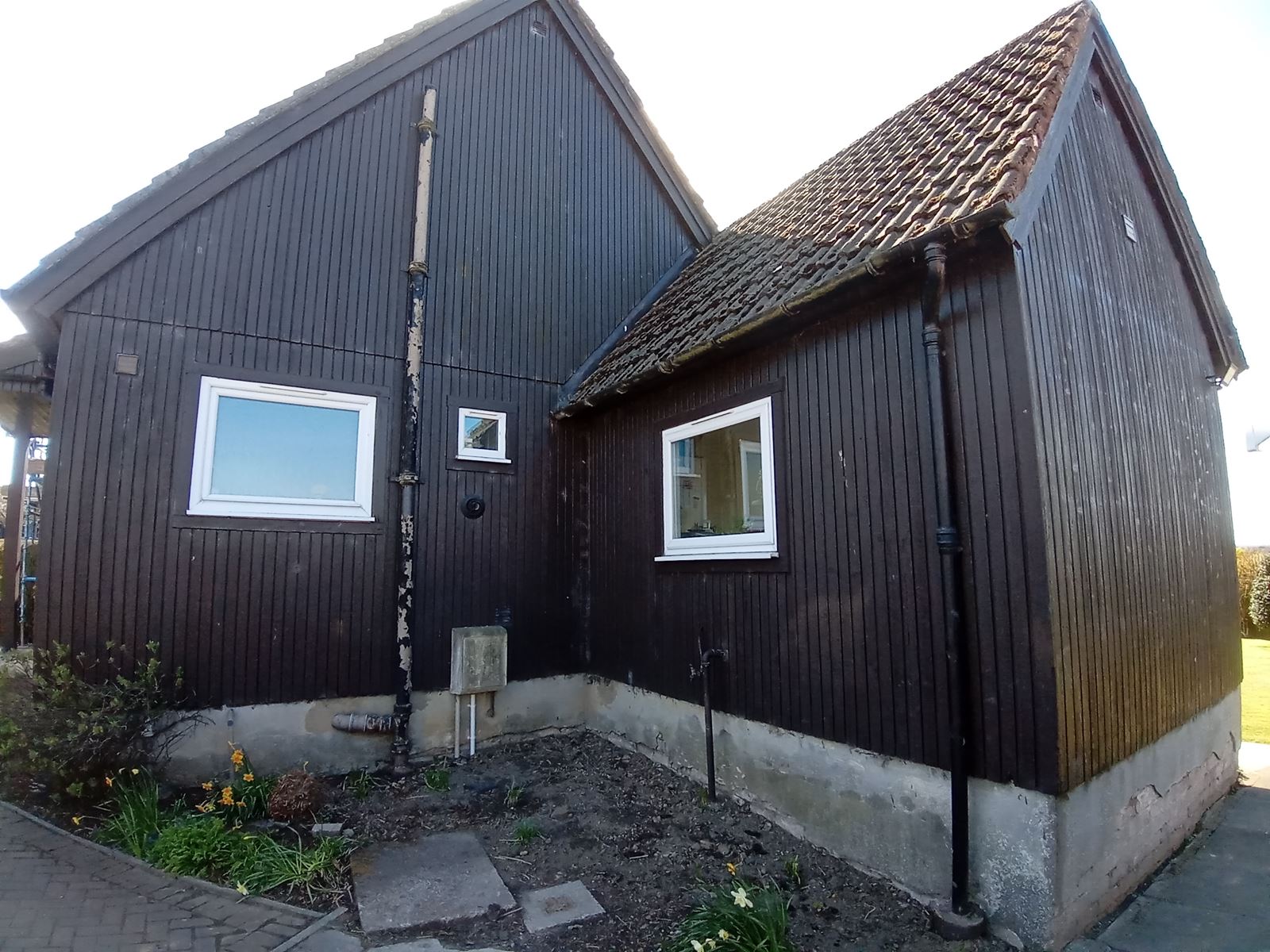 external wall insulation Edinburgh on modernised house with dormer windows