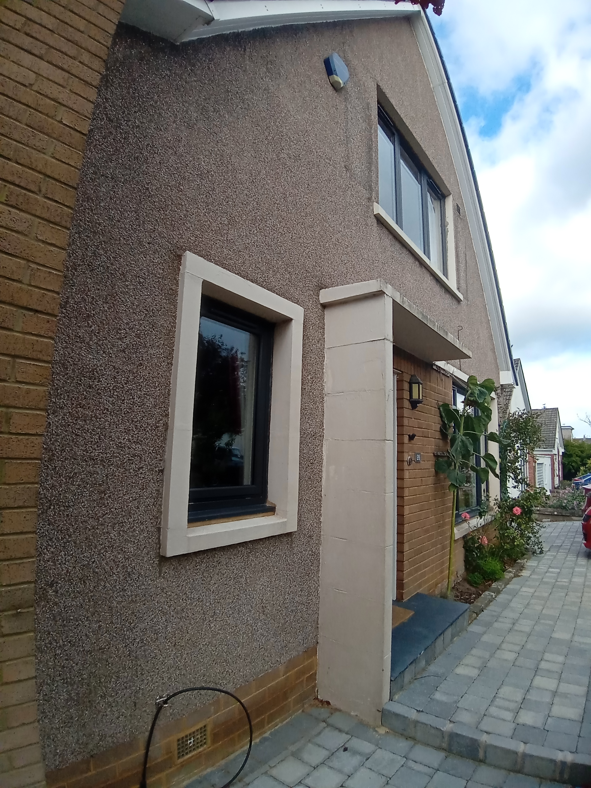 external wall insulation Edinburgh during renovation on gable wall