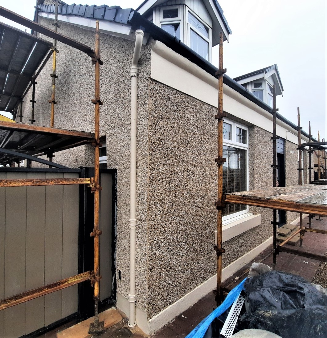 side extension wall with roughcasting Edinburgh finish
