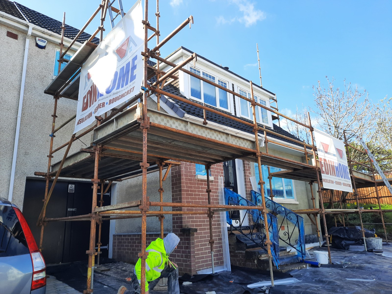 brick and render mix with roughcasting Edinburgh