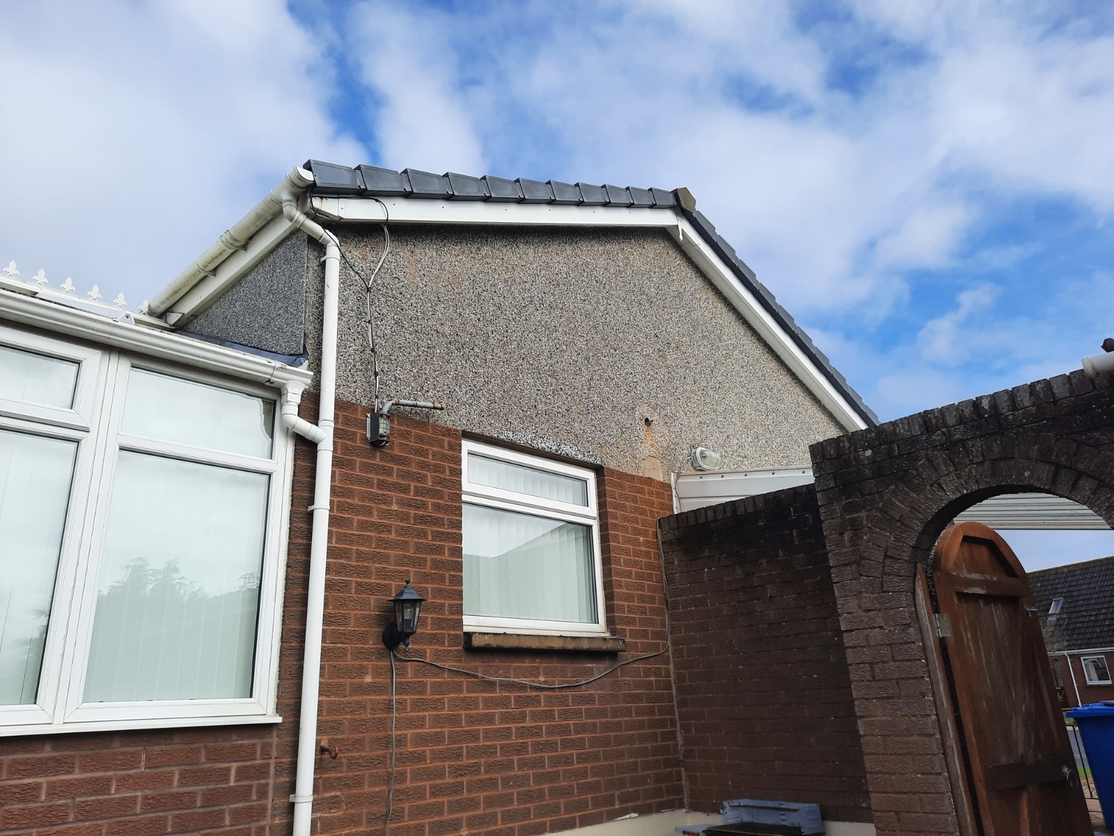 solid wall insulation Edinburgh on modernised corner extension