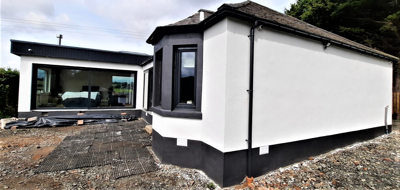 external wall insulation Edinburgh on corner wall with black trim