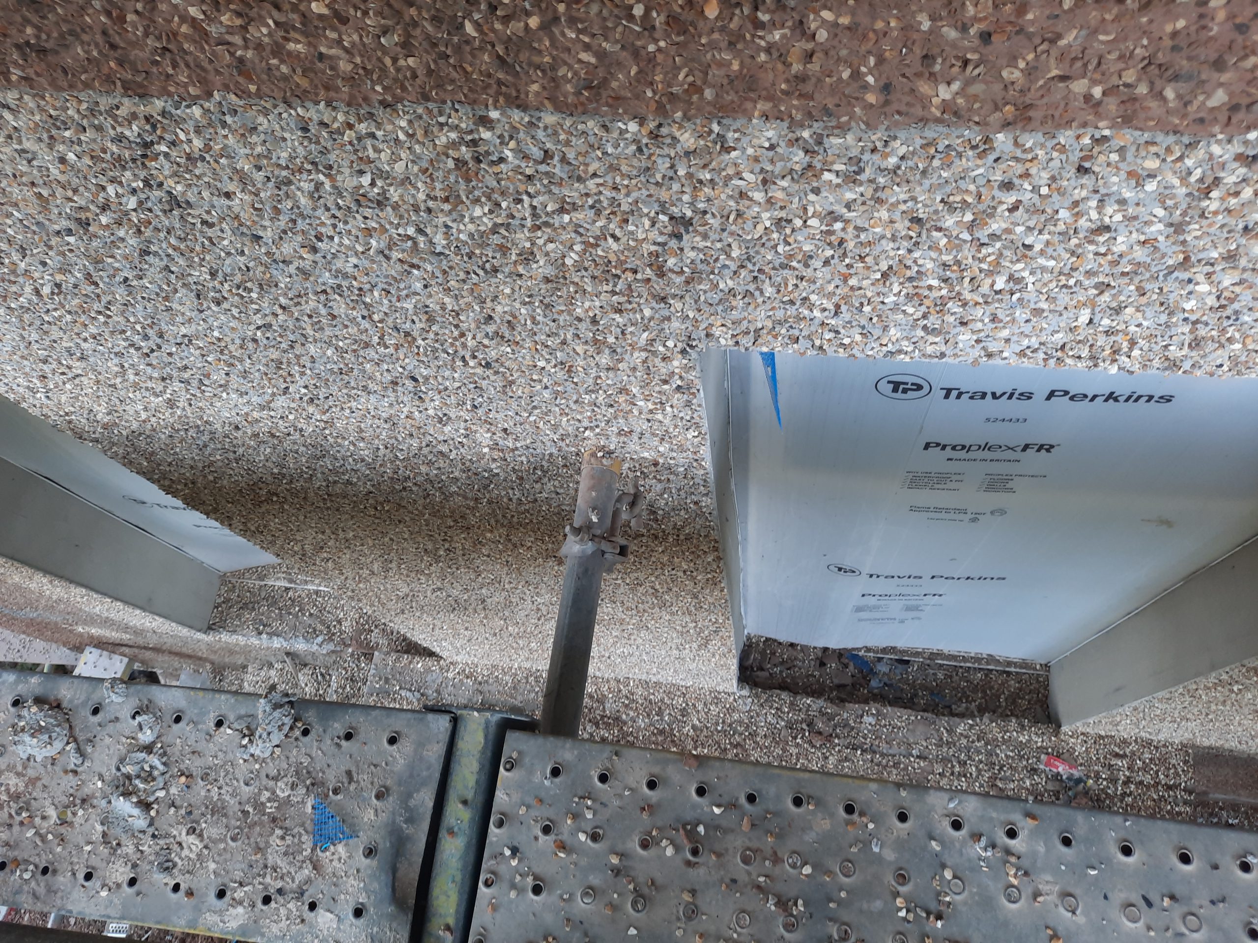 Rendering Edinburgh on exterior wall with insulation installed