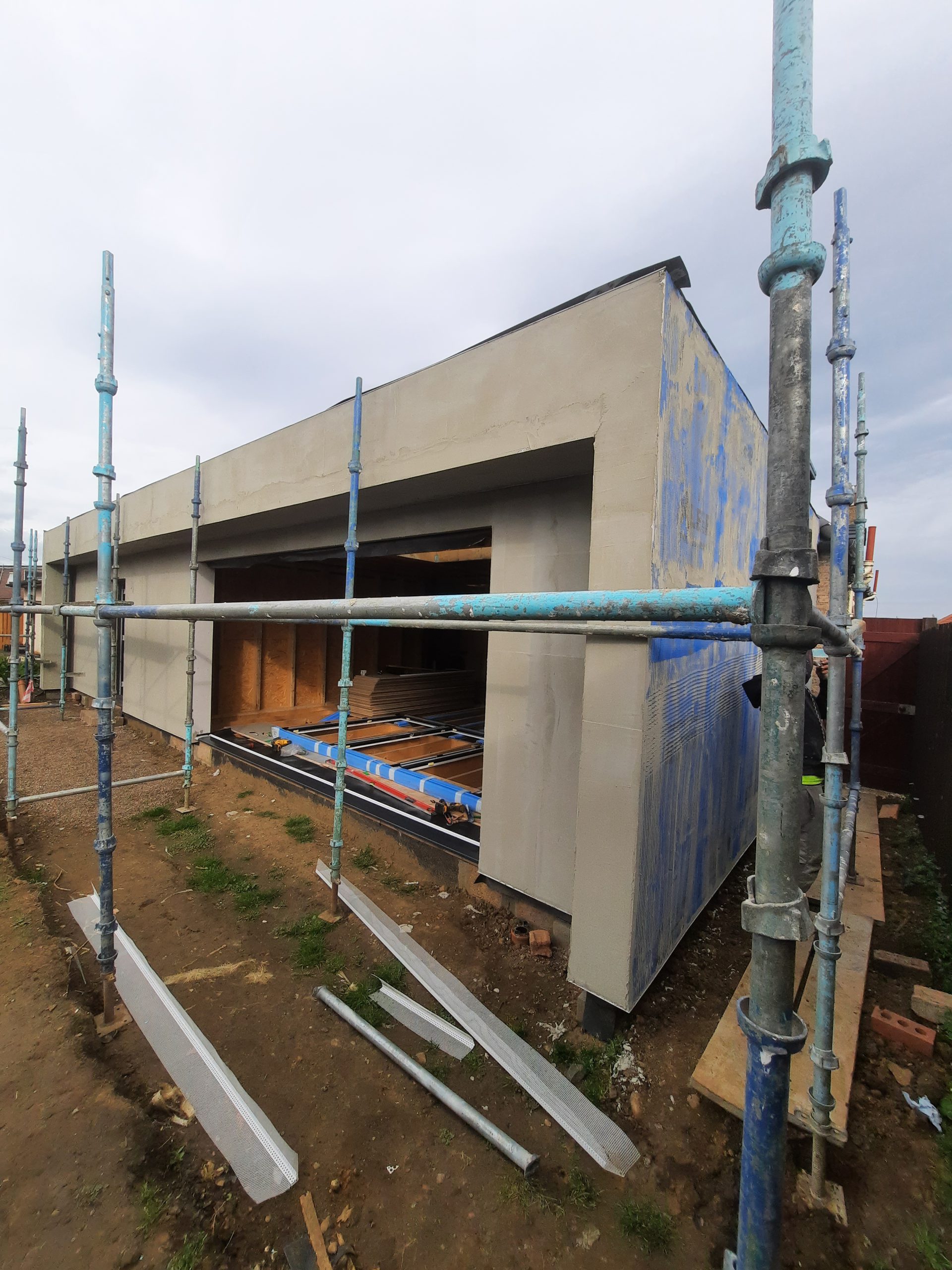 Rendering Edinburgh on long side wall under scaffolding