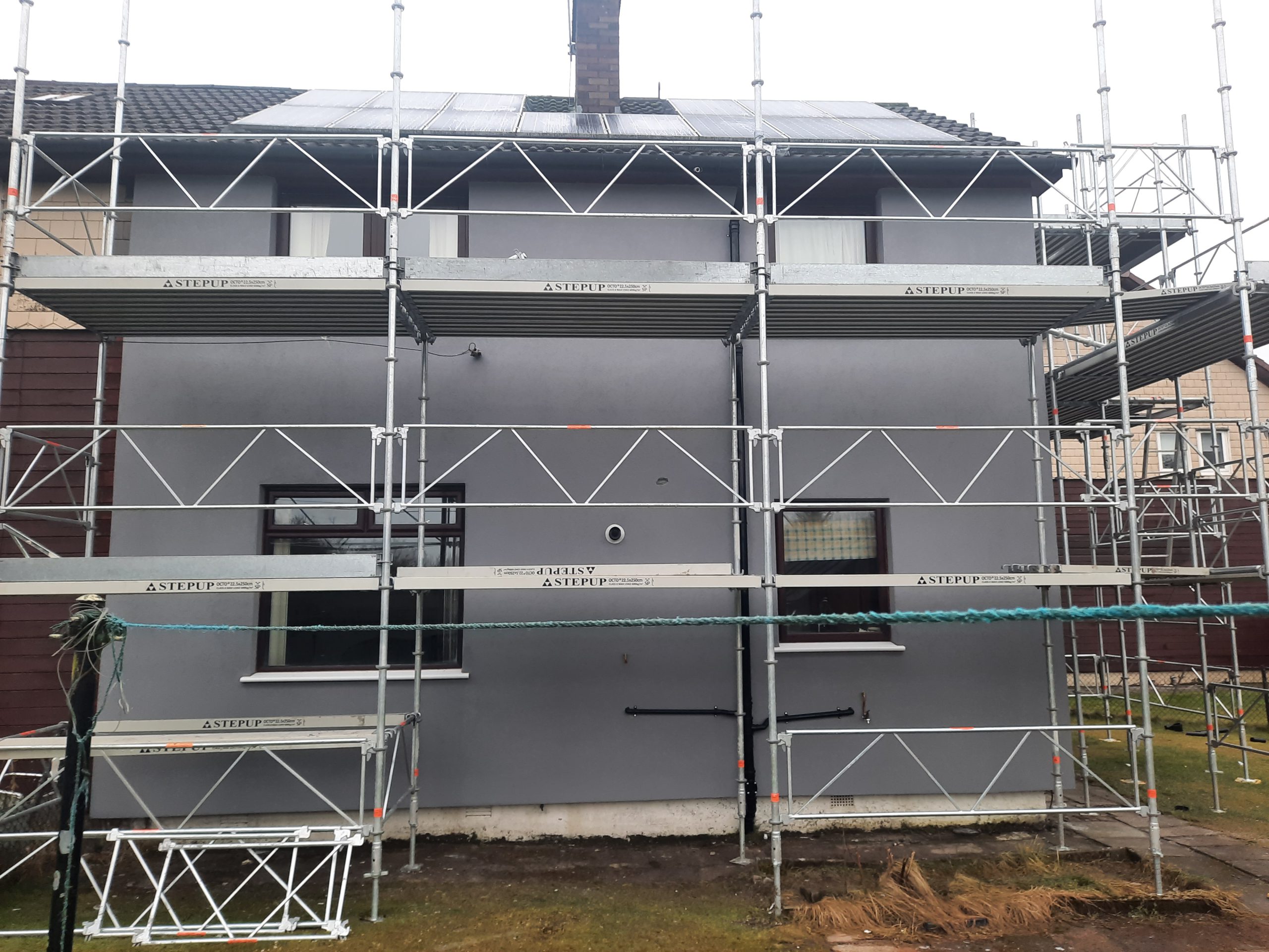 Rendering Edinburgh on scaffolded side wall