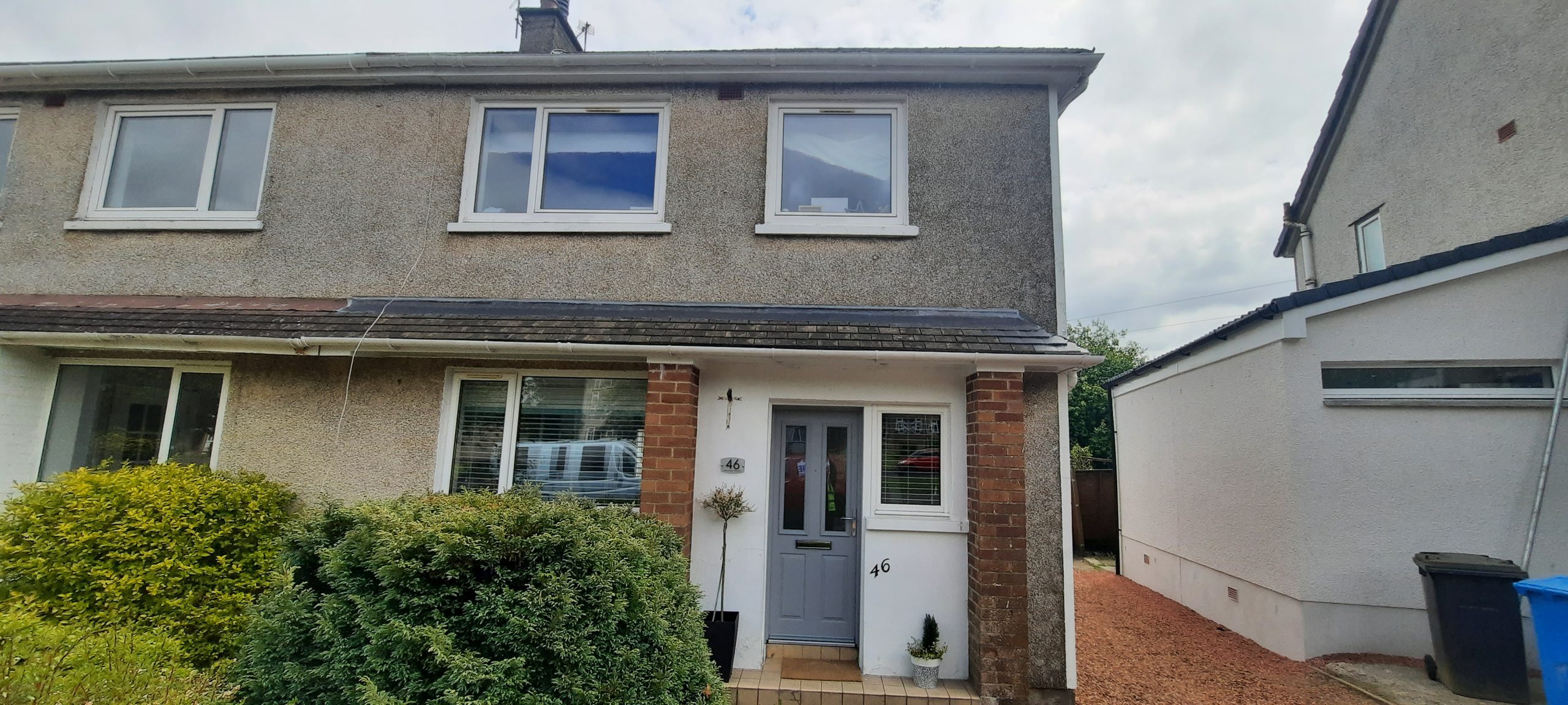Insulation Edinburgh beneath textured roughcast coat