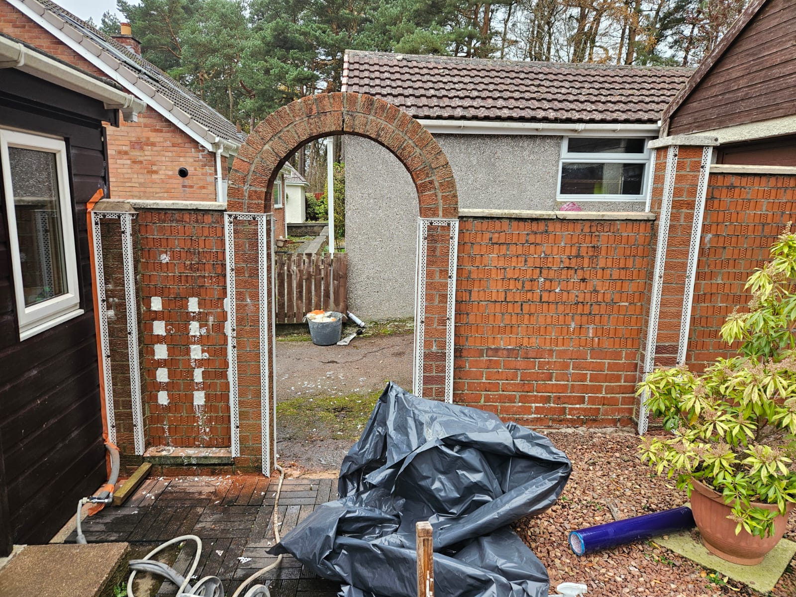 house rendering Edinburgh on garden-facing façade