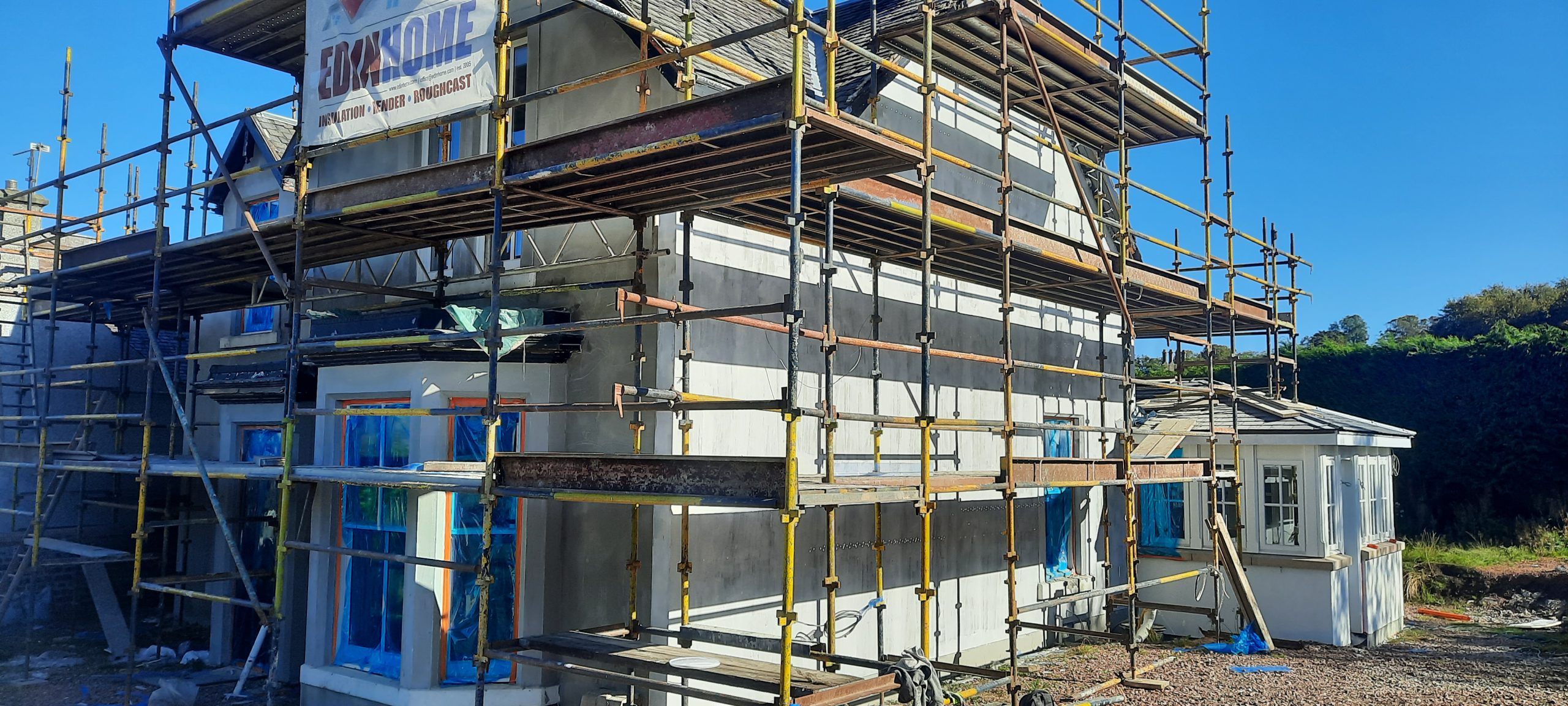 solid wall insulation Edinburgh on side of conservatory