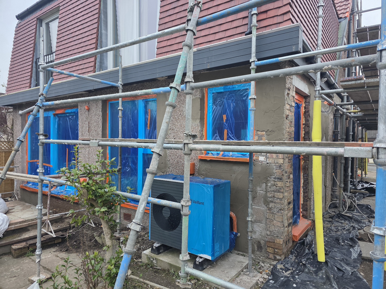 #Edinhome, #Rendering, #SiliconeRender, #Roughcasting, #Roughcast,